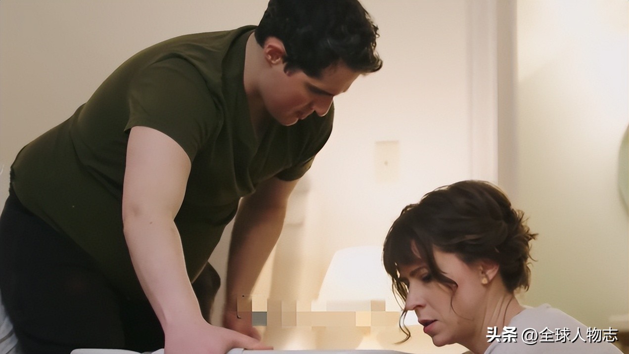 美国孕妇在自己家生孩子,美国男人讲怀孕生孩子