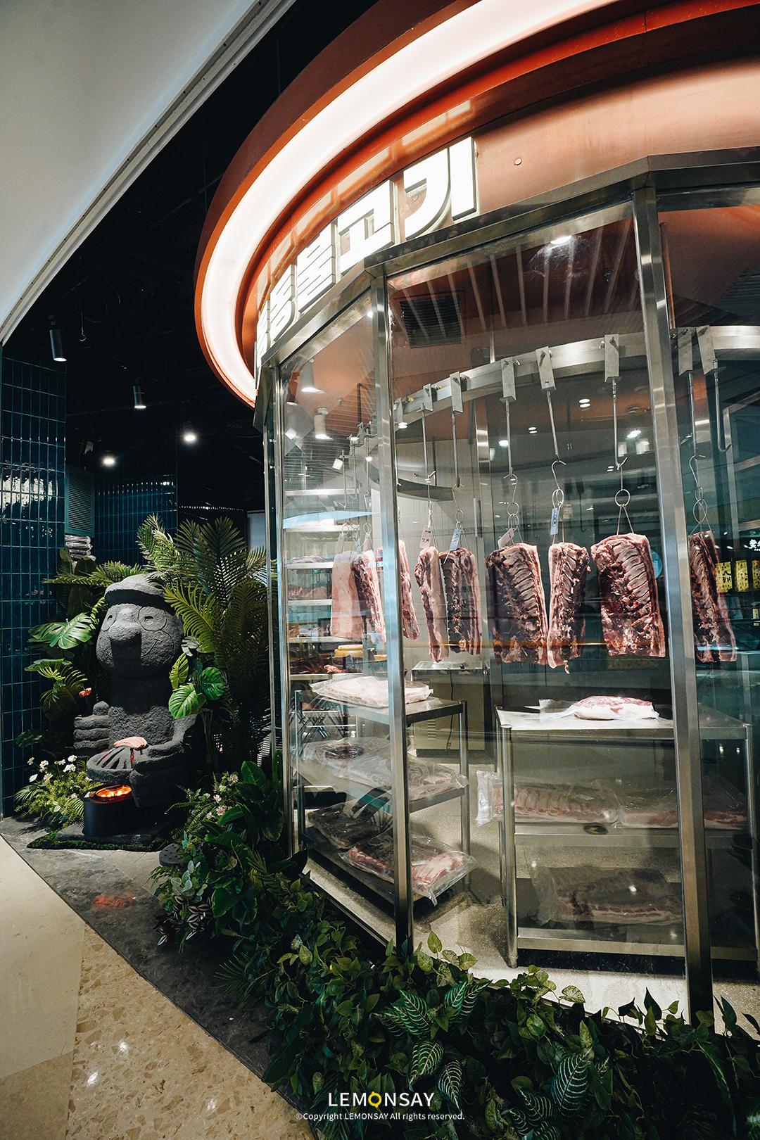 开在4楼，却每天排队2小时，这店藏不住了！