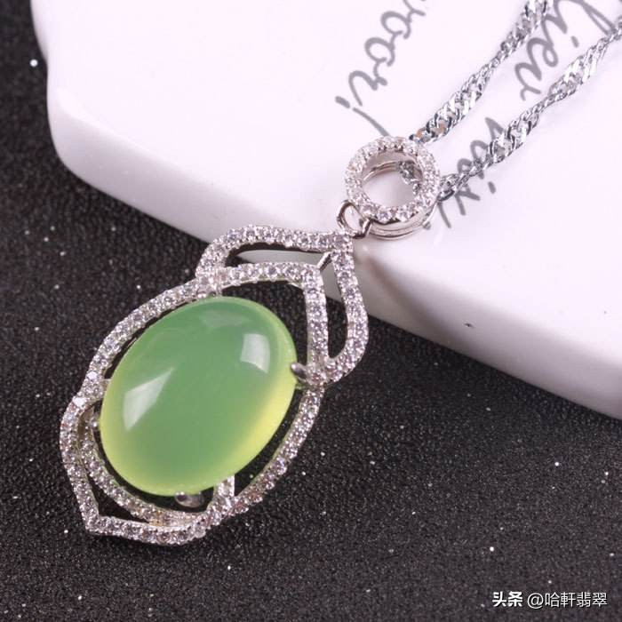 缅甸玻璃冰种翡翠,缅甸翡翠顶级冰种