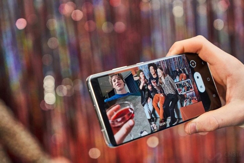 老人眼睛看不见用哪款手机,适合眼睛看不见的老人用的手机