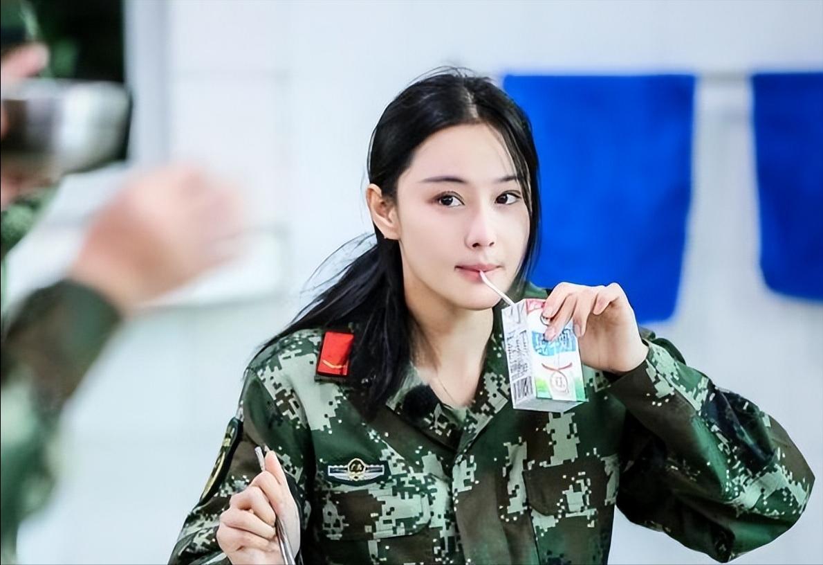 李晨范冰冰张馨予当年发生了什么,张馨予晒美照坐实怀孕传闻