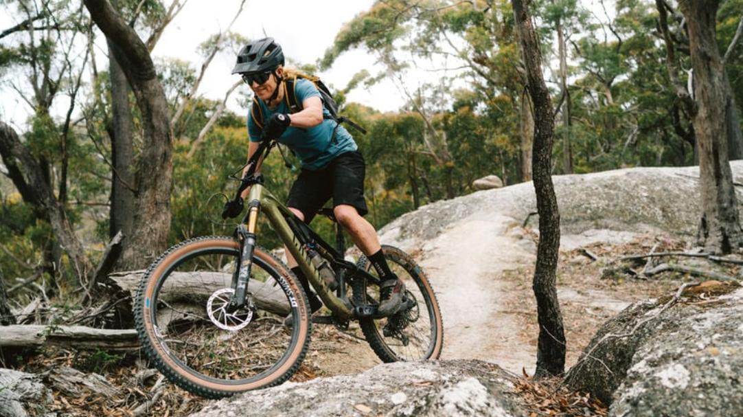 强大功能性Canyon推出全新Neuron软尾山地车
