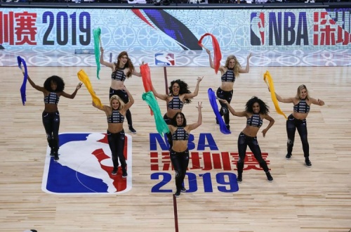 詹姆斯nba中国行,詹姆斯中国行2019深圳打球