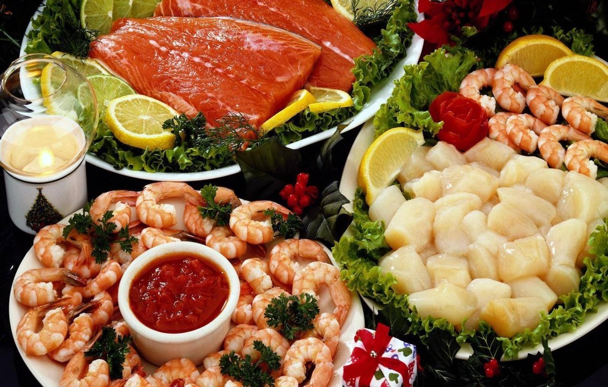 侃爷生日派对寿司,侃爷为朱莉亚庆生