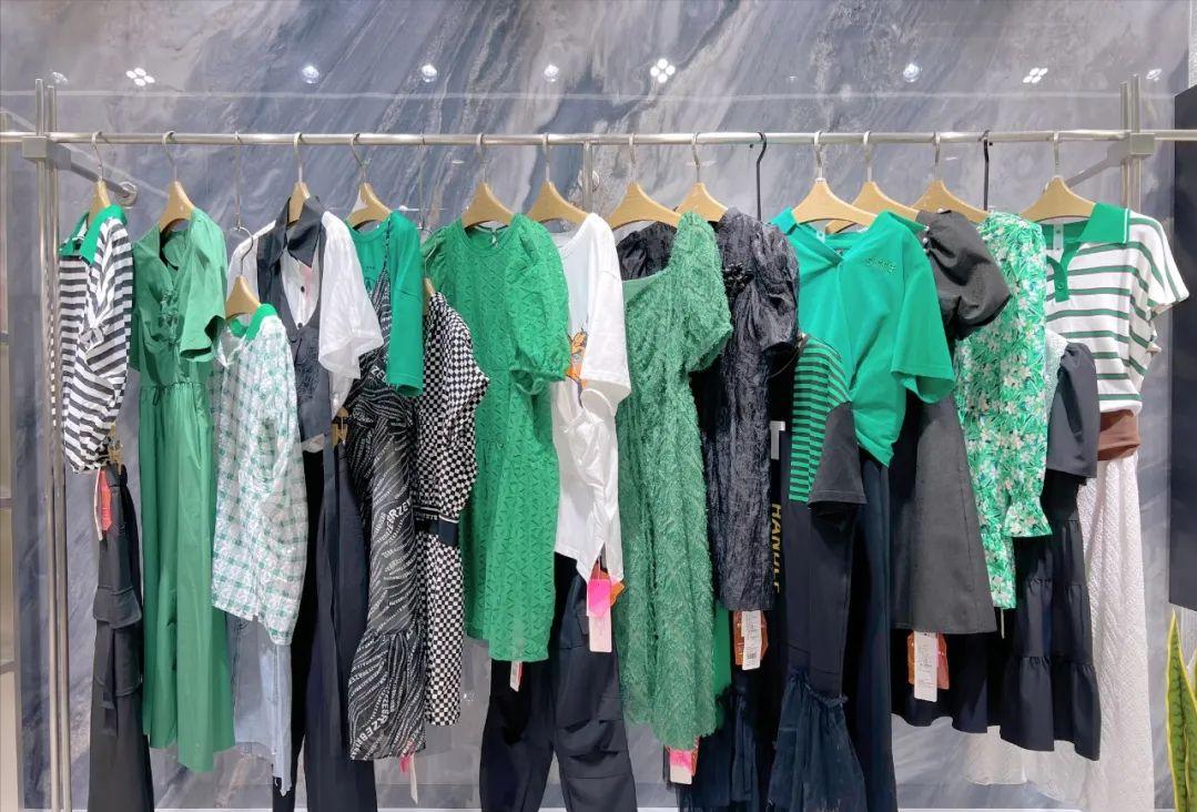 宝贝玛丽女装折扣批发,babymary连衣裙