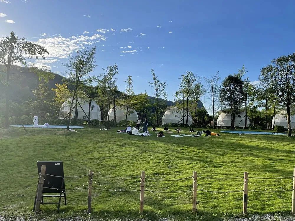 1h直达超好耍露营地！这五处秘密基地出片率100%，带你在星空下篝火旁，拥抱元气秋日大自然~