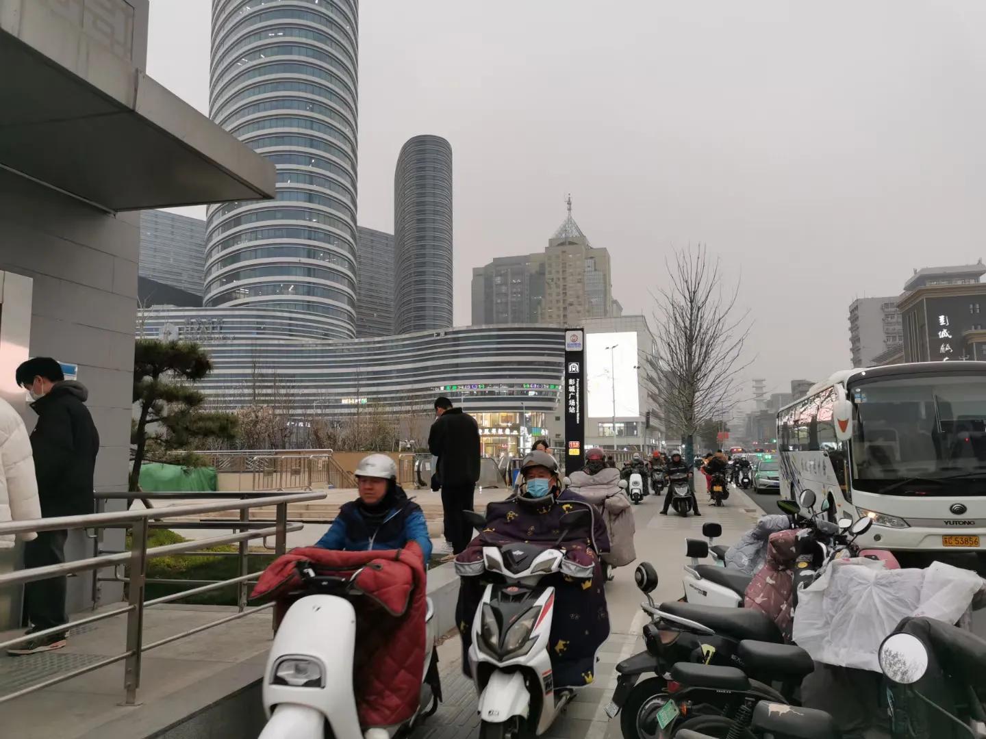 寰愬窞鍒伴噸搴嗗叚鏃ユ父,浠庡緪宸炲幓鏃犻敗鏃呮父