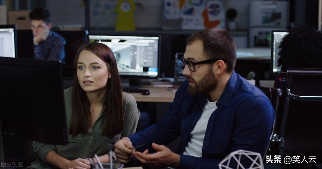 老师请家长家长怒怼老师,老师请家长到学校吐槽