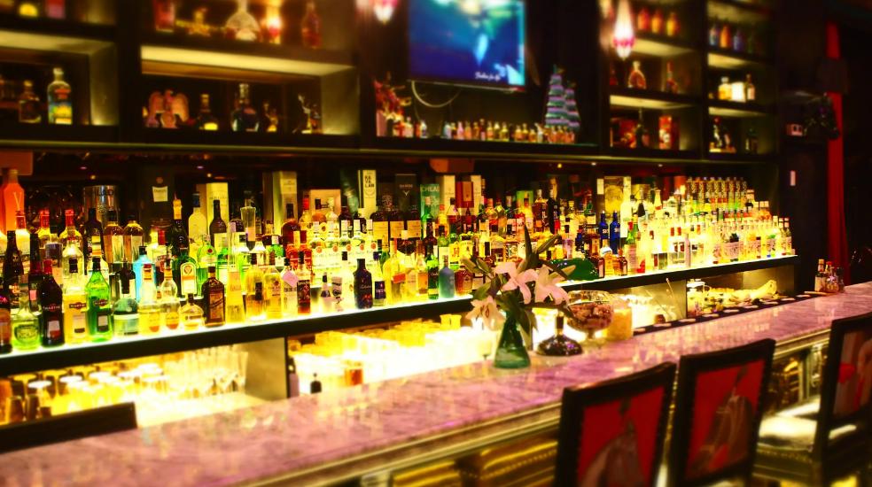 蔡澜讲笑话老板的故事 (蔡澜讲笑话样本)