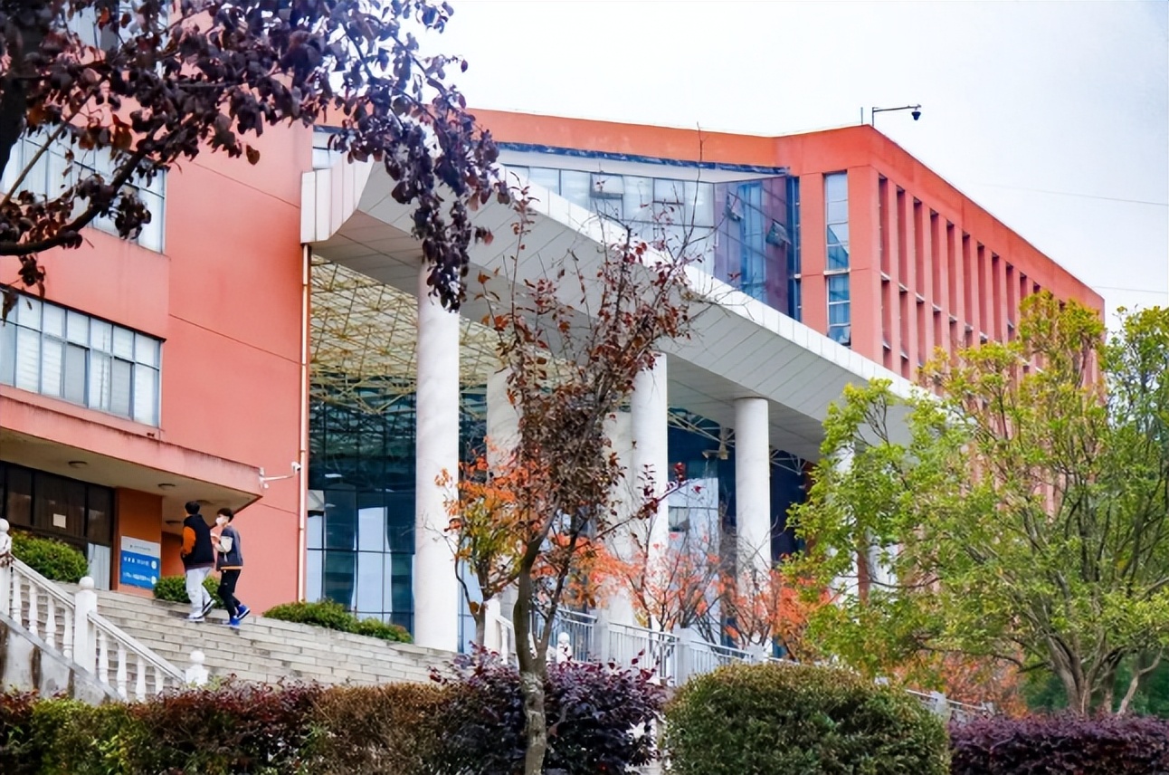 湖北省属高校就业率,湖北高校就业率排行