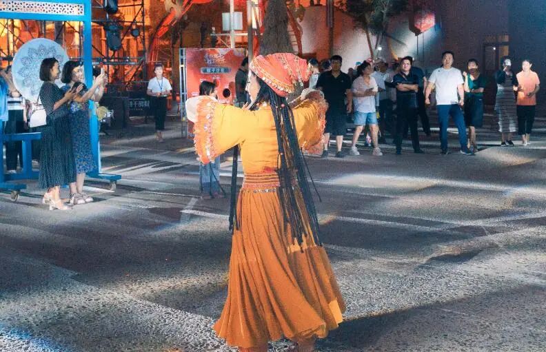 达人西游|从上古以来，这里一直是沙漠的商贸中心