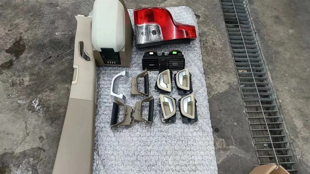 翻新一辆07年沃尔沃xc90要多少钱,开了四年的沃尔沃xc90多少钱