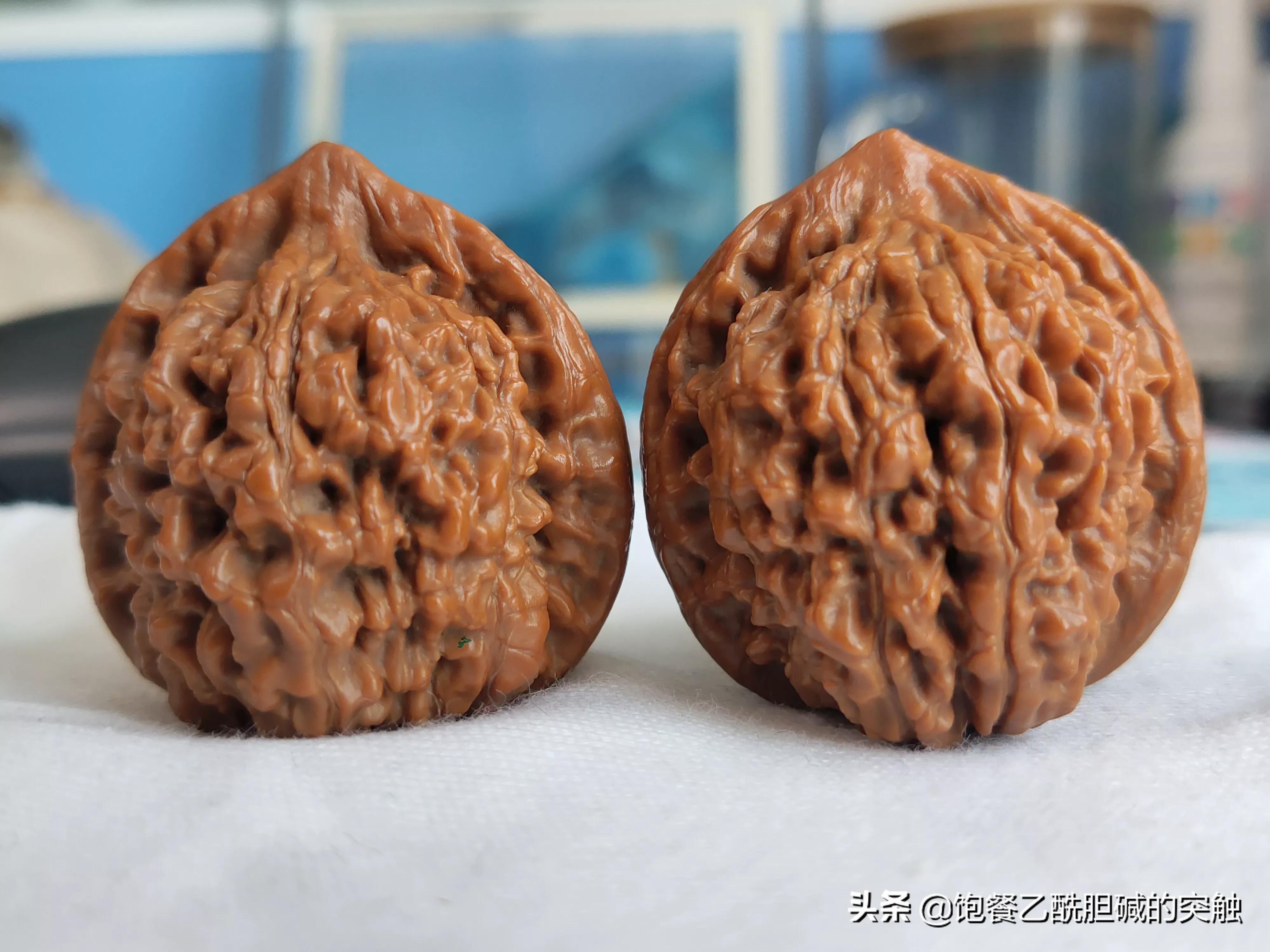 麒麟纹狮子头和王勇官帽区别,文玩核桃王勇麒麟纹官帽