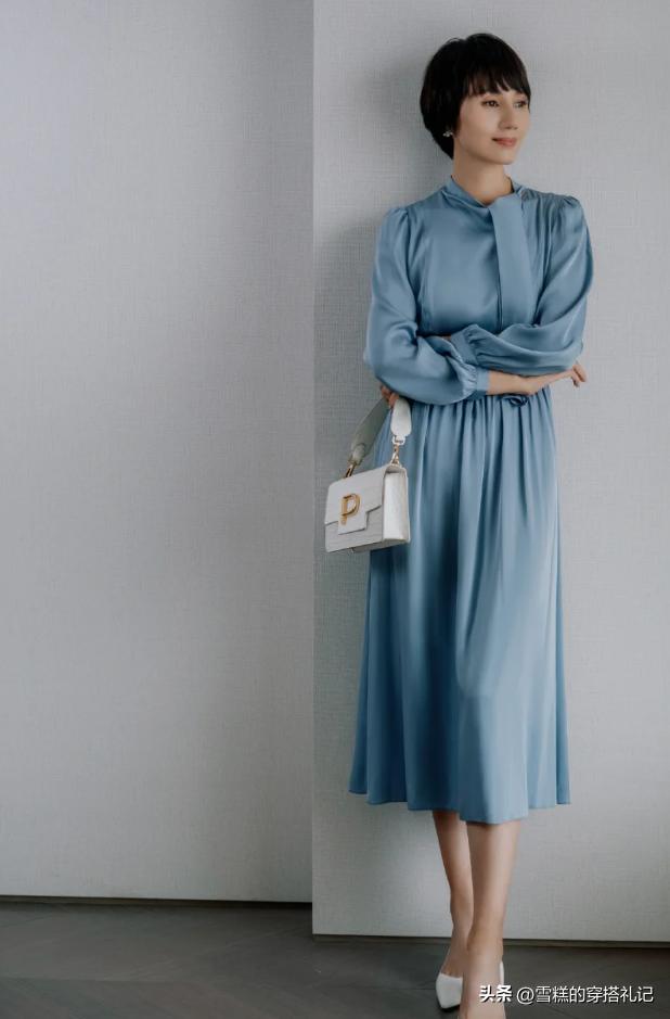 袁泉的气质一目了然,42岁袁泉的高级感