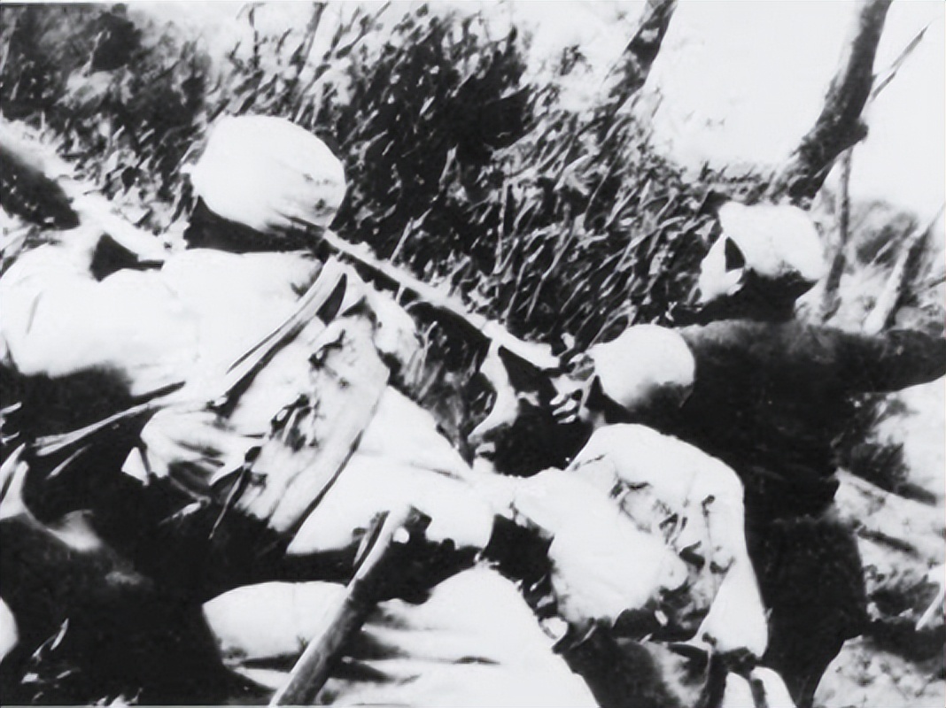 皖南事变后新四军的七个师长是谁,皖南事变新四军突围出来多少人