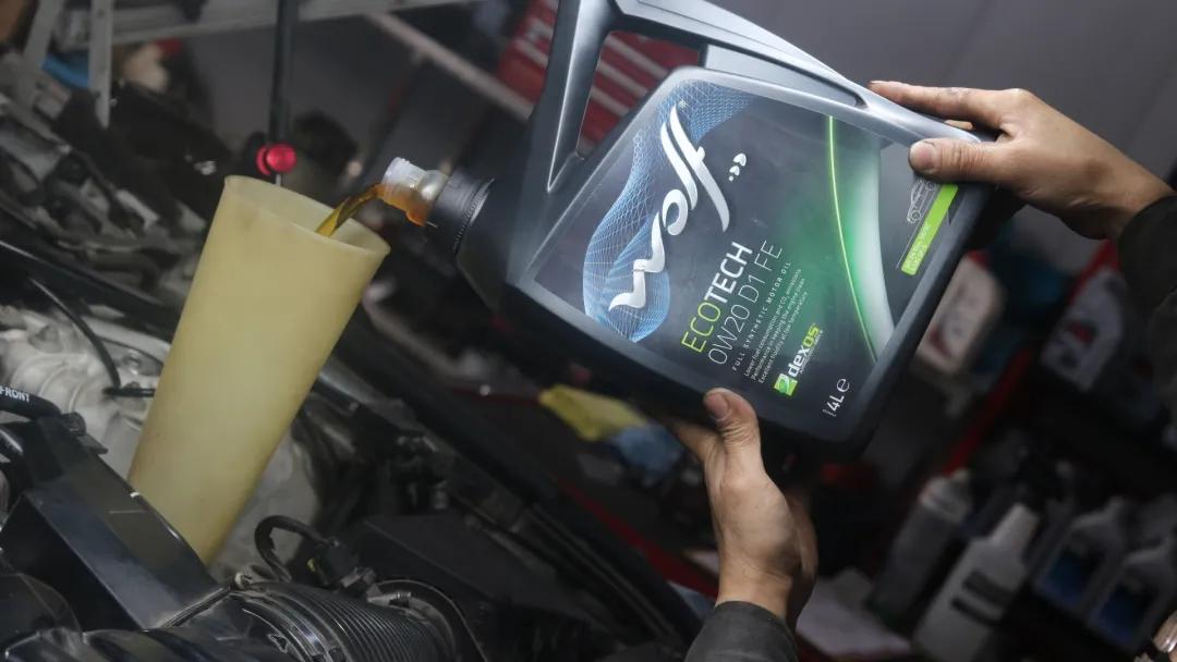 老款路虎揽胜修复,彻底翻新一辆路虎揽胜全过程