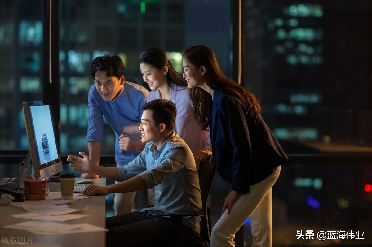 日本色情业，挤满了70岁老人