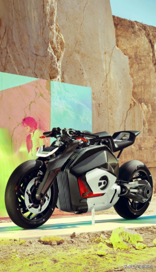 宝马电动摩托ce04哪里能买到,宝马最便宜的一款摩托超跑