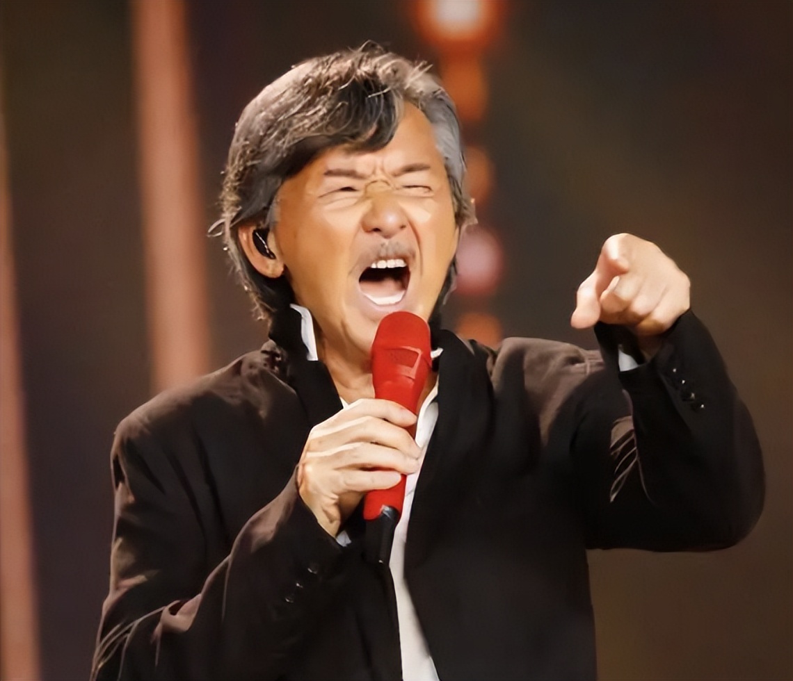 折磨ai,IU自曝患耳疾