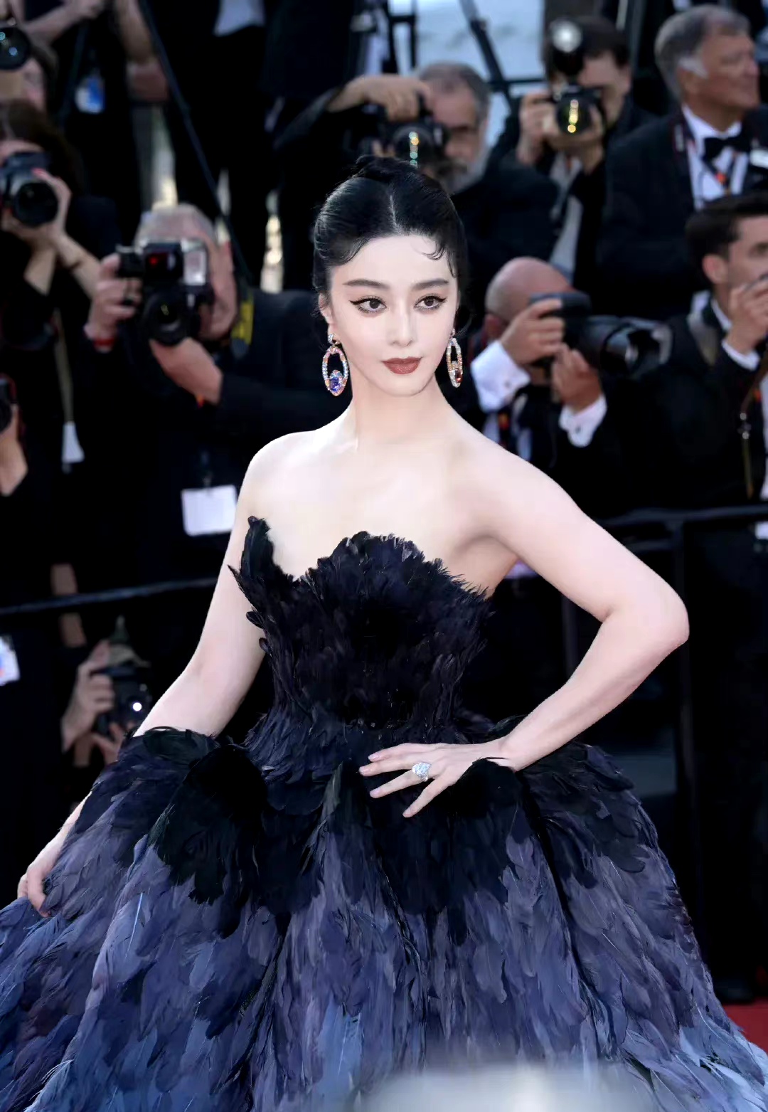 范冰冰最近一次戛纳造型,范冰冰戛纳三日行