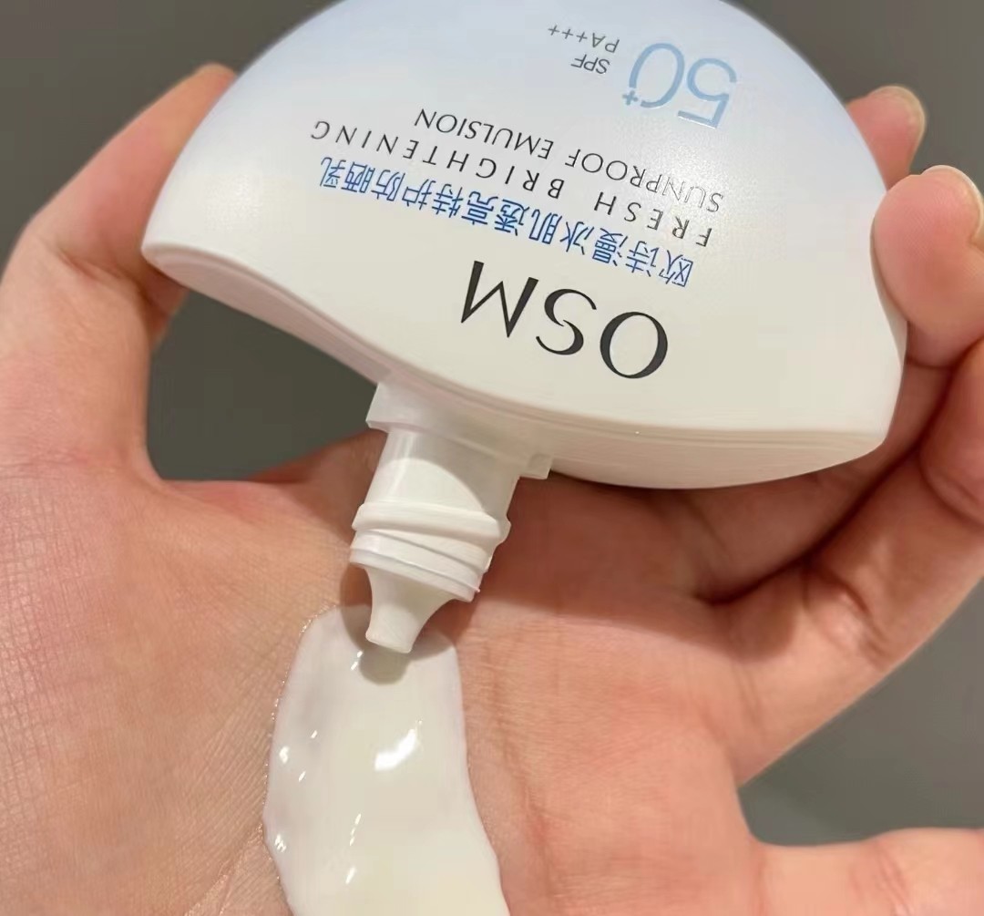 防晒霜推荐排行榜兰蔻防晒,兰蔻防晒霜与安耐晒防晒霜哪个好