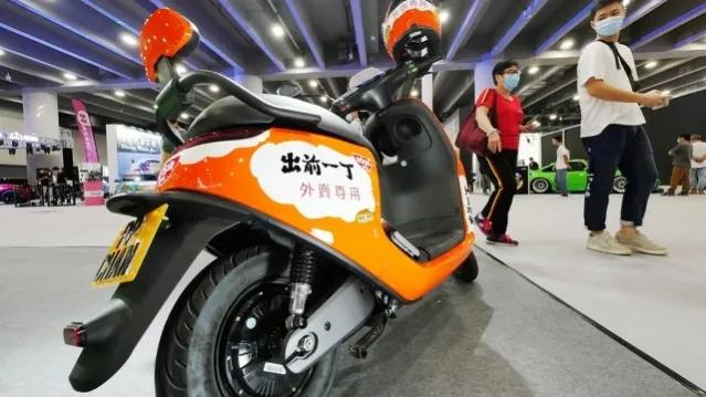 实测电动车续航200公里以上推荐,能上牌的续航长电动车评测