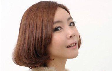 沙宣头发型图片短发小女孩,短发沙宣头烫发发型图片