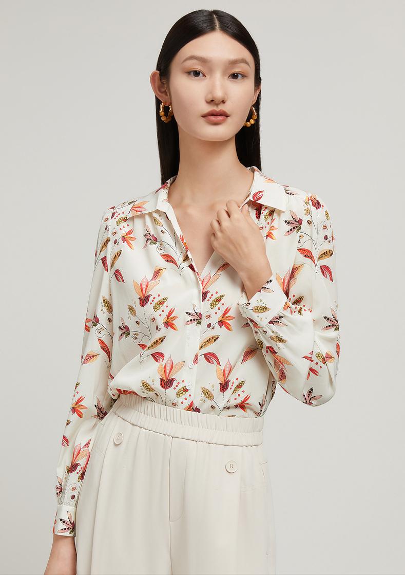 什么牌子的衣服适合30-40岁女士穿,哪种牌子的衣服适合30多岁女性穿