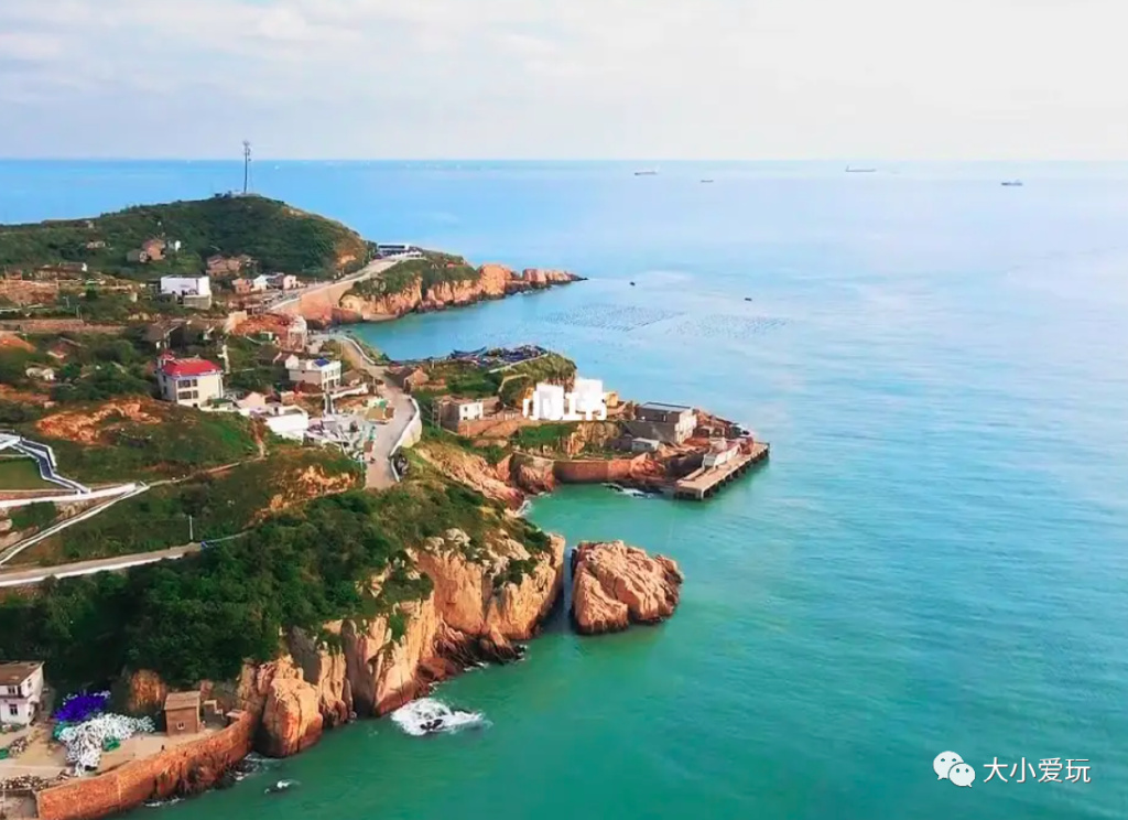 这座颜值逆天的“千岛之城”坐拥金沙白浪，还有机会偶遇荧光海哦