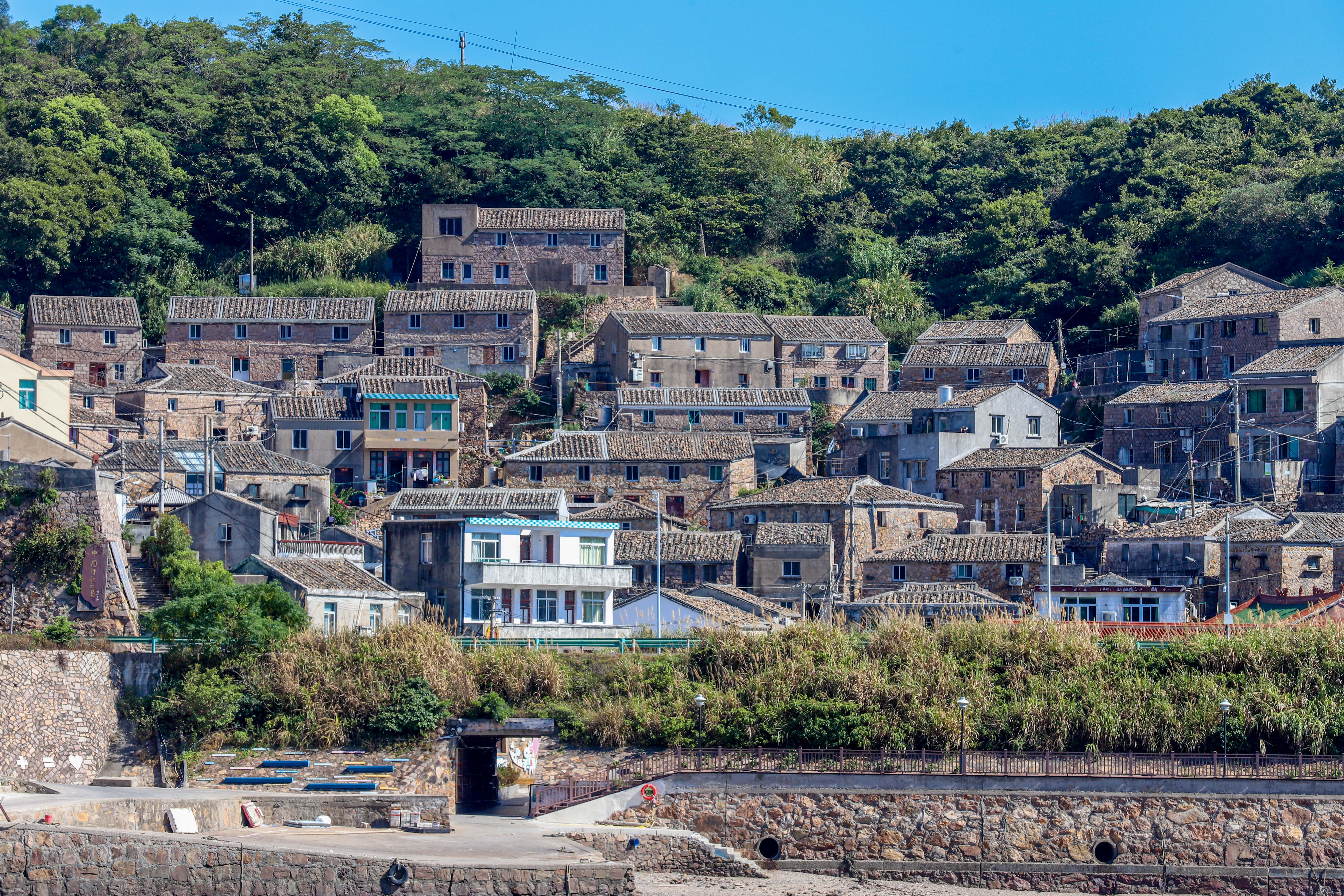 洱海石洞拍照,洞头小洱海天空之镜