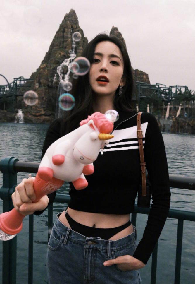 以前的女明星和现在的对比,女明星今昔30年对比照片