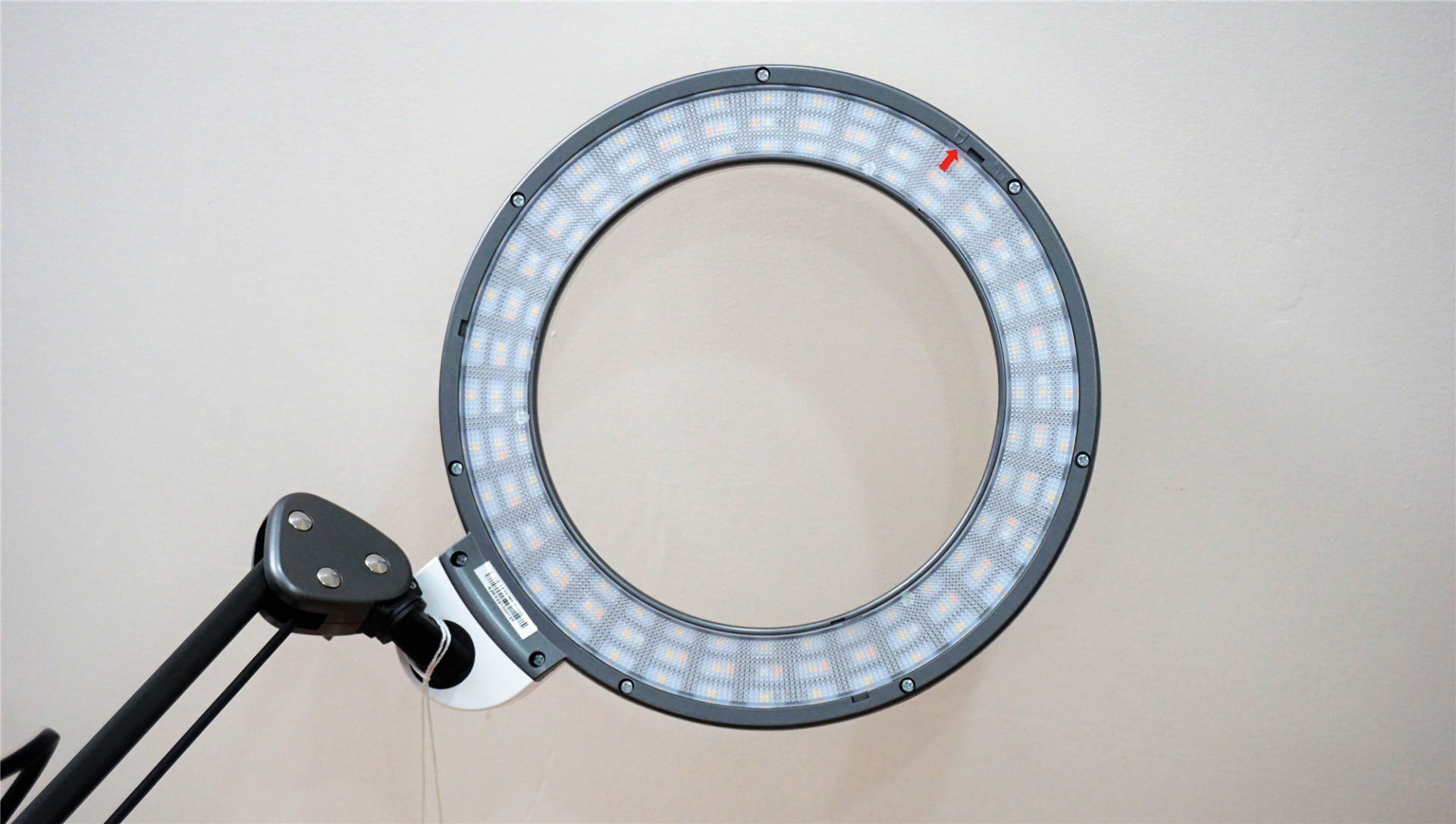 爱德华天使之光2护眼灯测评,天使之光台灯多少钱