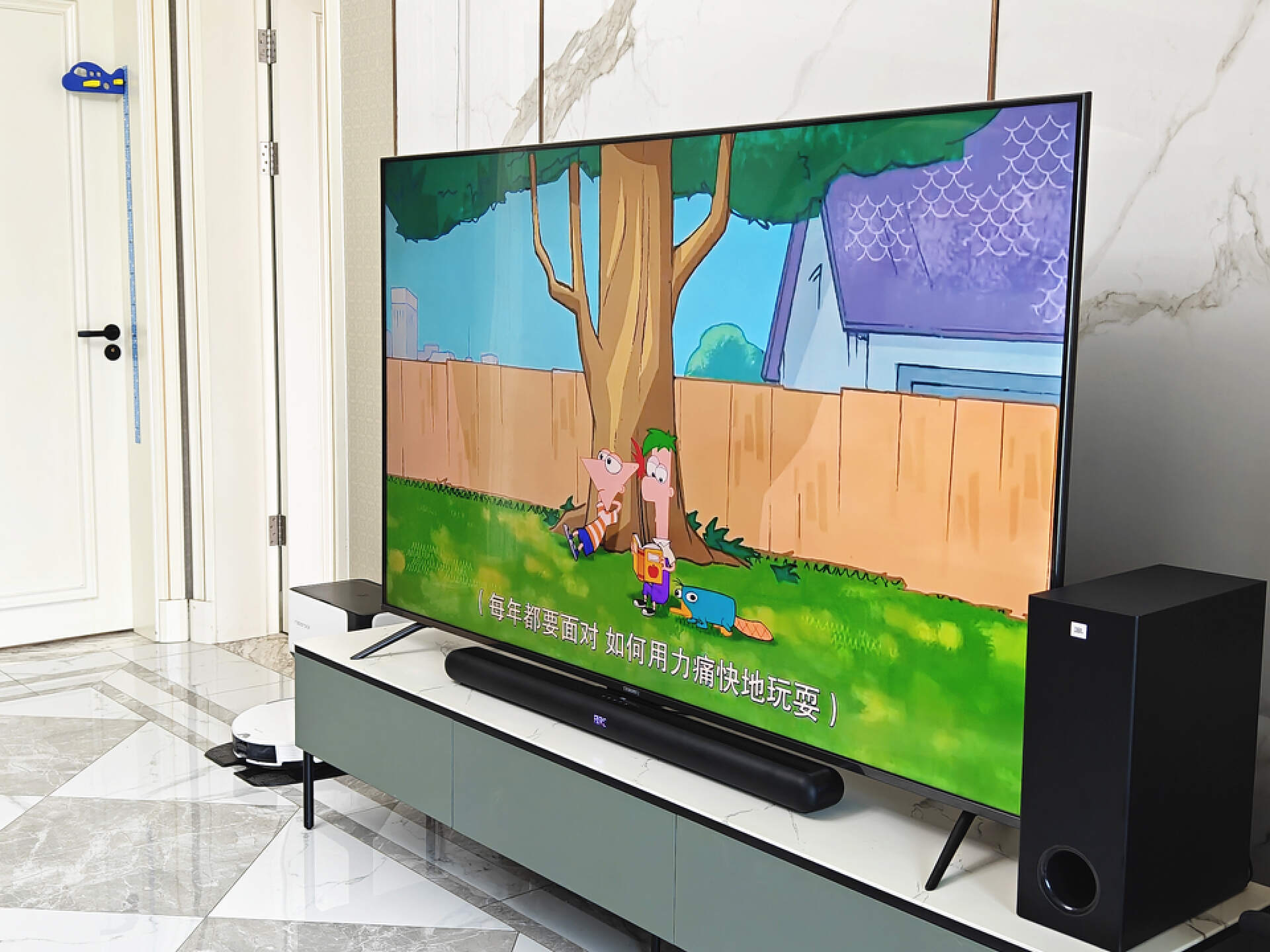 是影院也是KTV，客厅电视不再是摆设，JBLKTV350入手简评