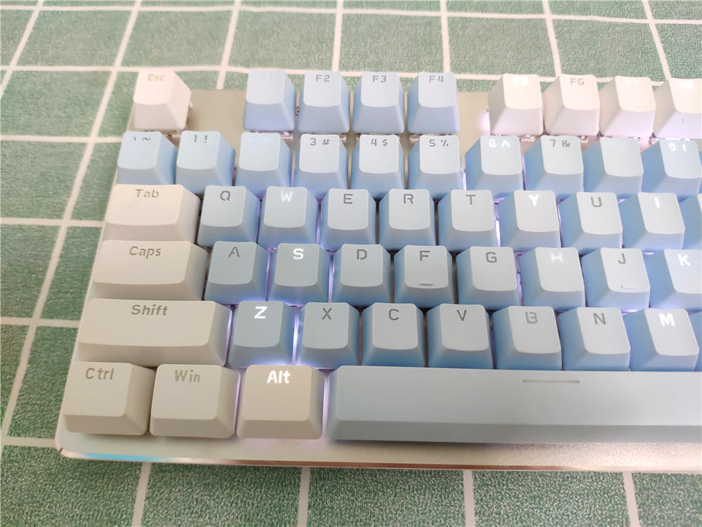 高性价比黑轴键盘推荐,红龙ks104黑爵ak35i对比