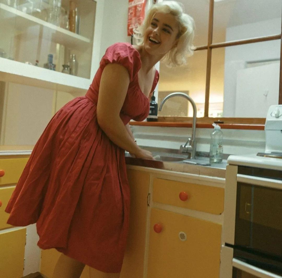 欧美超模玛丽莲梦露,斯蒂芬妮娅费拉里奥