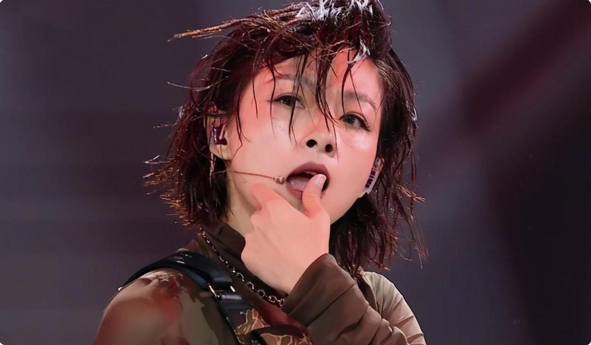 明明演技烂，还被硬捧成实力派，2023刚开年，这6位演员就露了馅