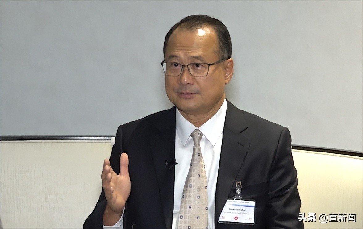 李家超：告诉国际香港已重返舞台｜香港一日