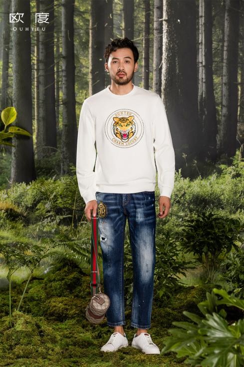 新年有没有没买新衣服的,过年你有新衣服吗