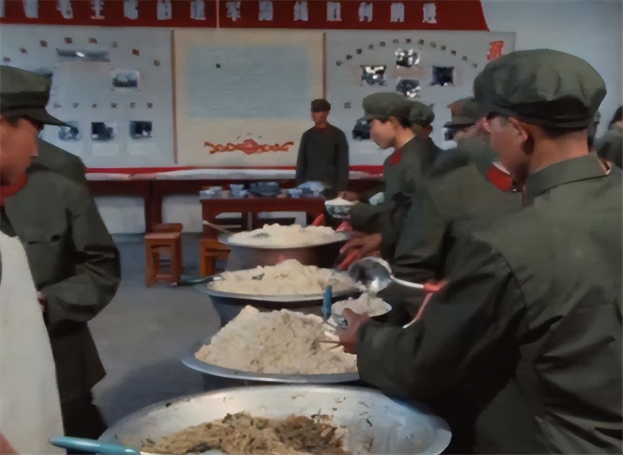70年代部队伙食顺口溜,70年代部队伙食真实视频