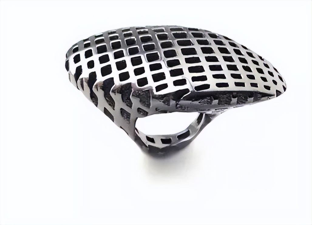 新艺术时期首饰设计作品,论新艺术风格的首饰设计