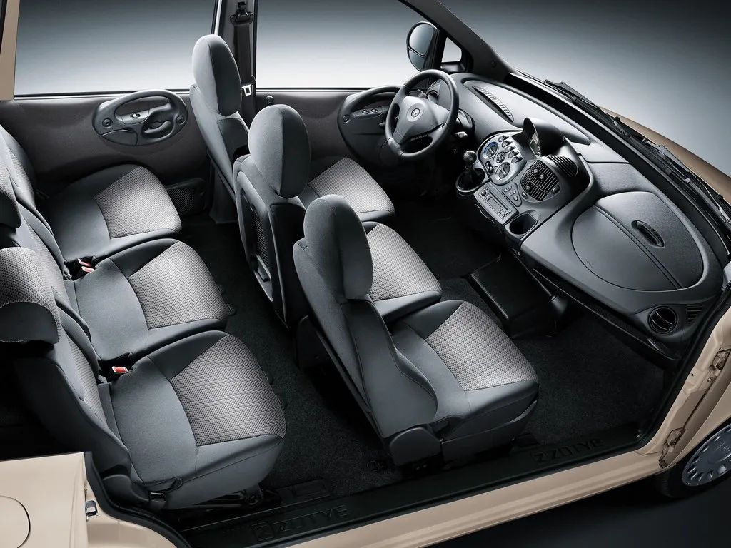 有趣的灵魂汽车,众泰朗悦m300自动挡