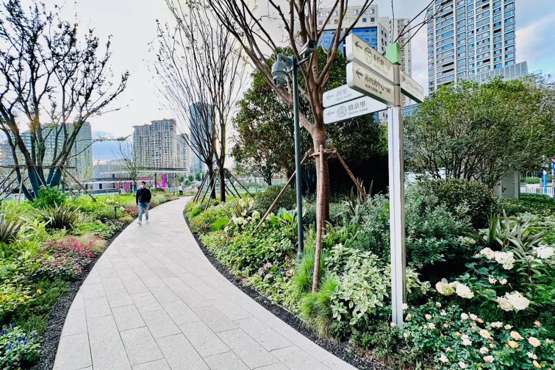 上海苏河湾万象天地怎么样,上海苏河湾万象天地介绍