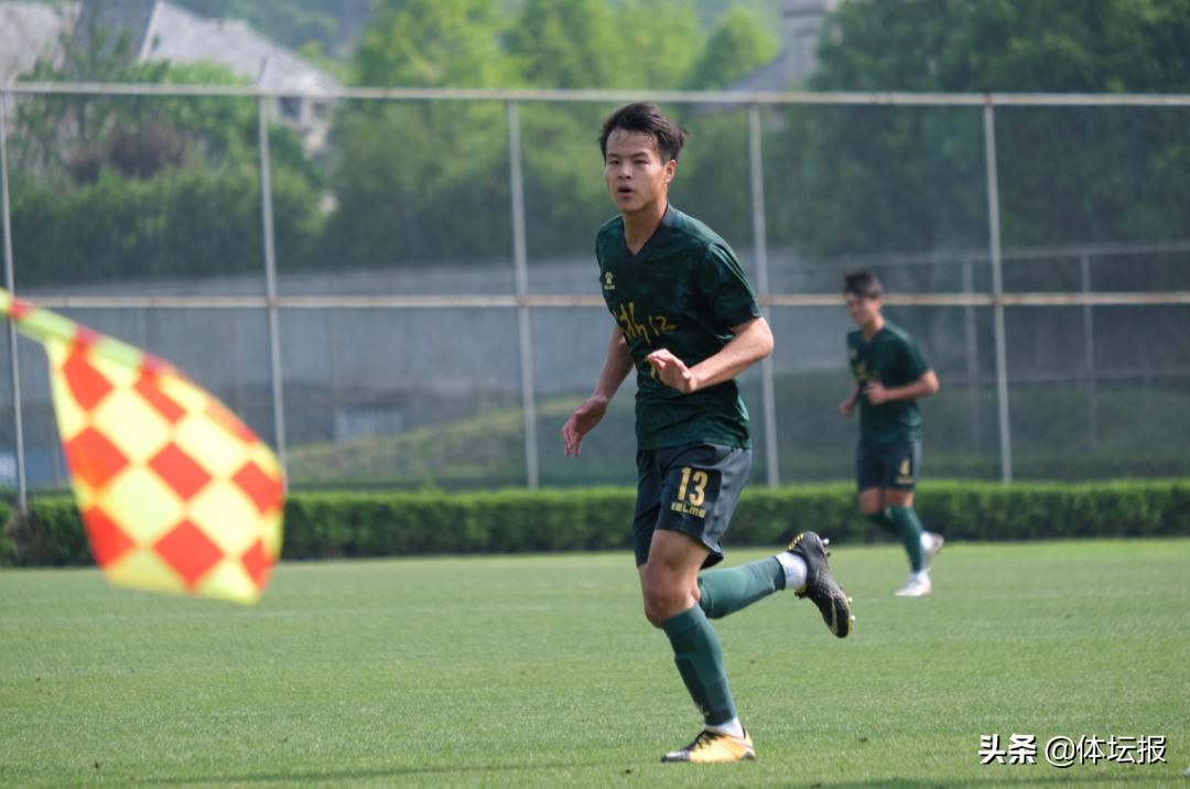 浙江队主教练乔迪赛后,主教练乔迪