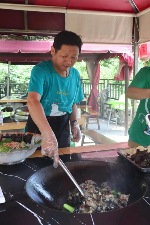三德子赵亮柴火鸡团购,三德子卖鸡