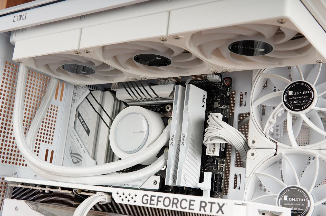 乔思伯d300和d301哪个好看,乔思伯d301和先马大境界对比