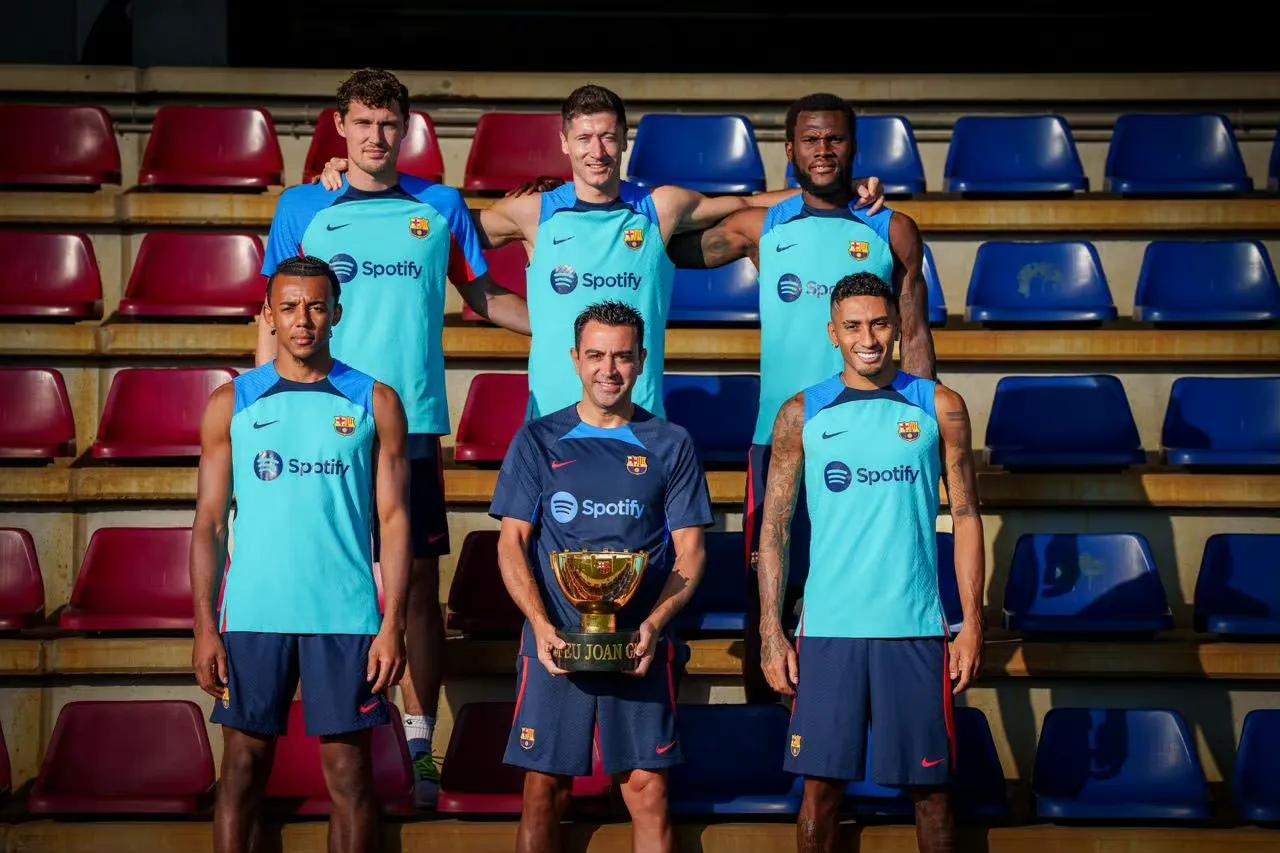 拉波尔塔巴萨大手笔操作必须谨慎,拉波尔塔谈巴萨