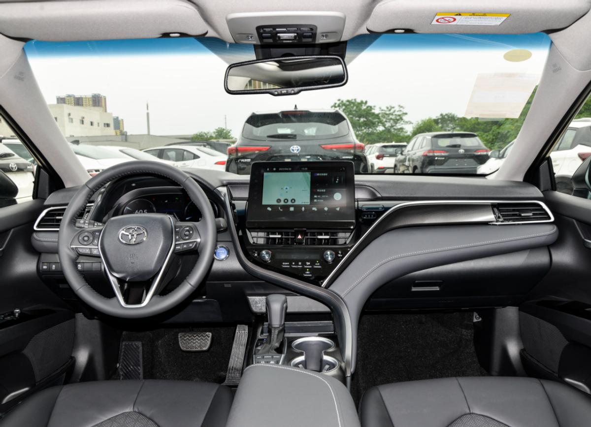 凯美瑞双擎2.5g豪华版几个气囊,广汽丰田凯美瑞最低价格豪华版