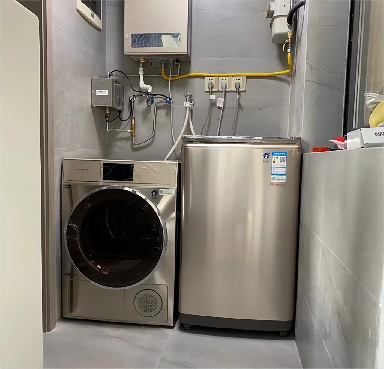 滚筒洗衣机和波轮洗衣机哪个实用,滚筒洗衣机和波轮洗衣机哪种合适