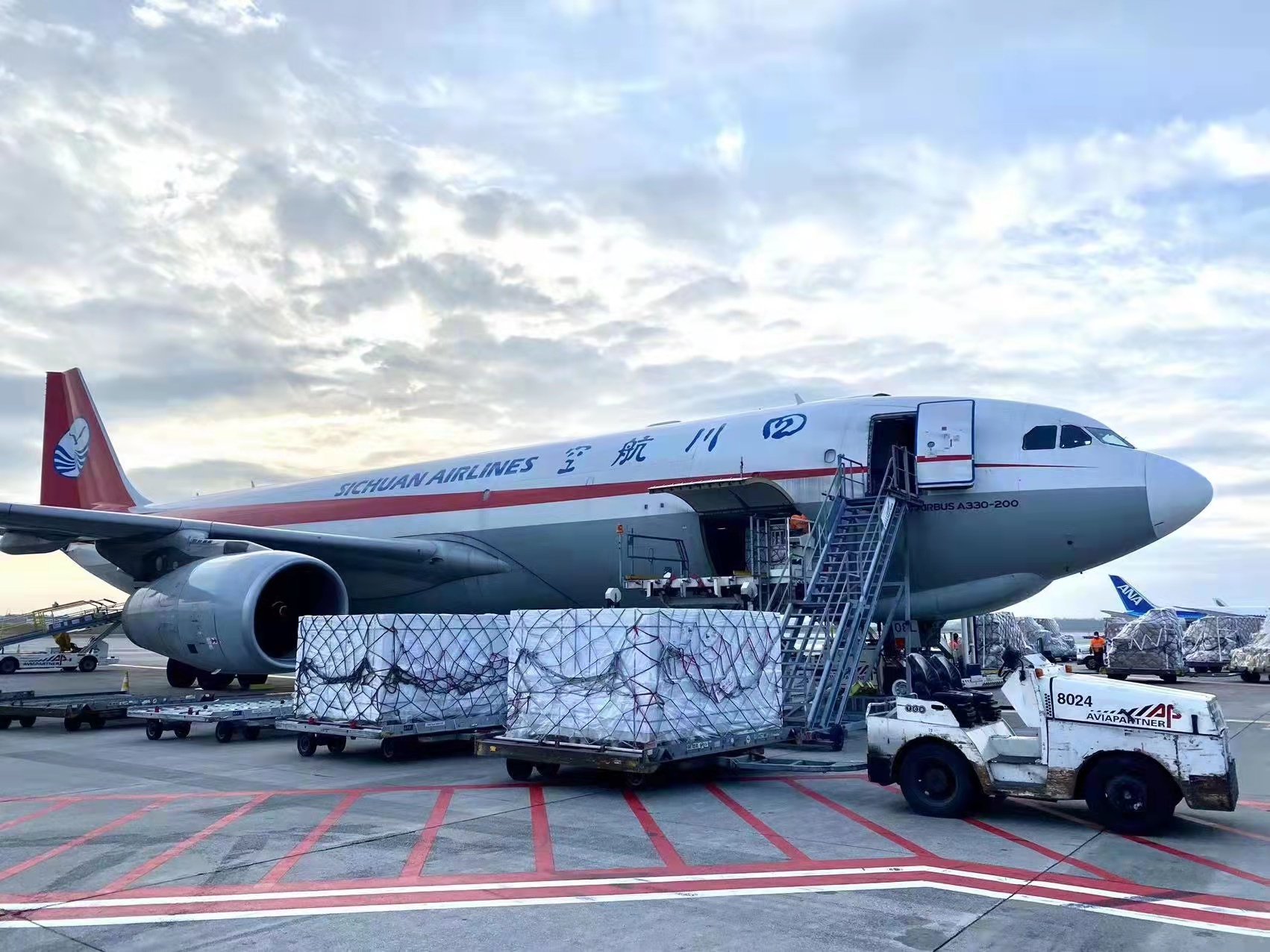 2023成都进出口贸易额,成都外贸进出口增速