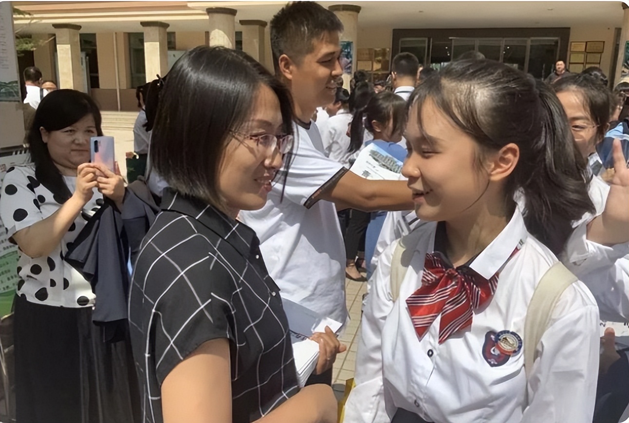 佛山私立学校跟公立差距大吗,公立和私立的差距太大了